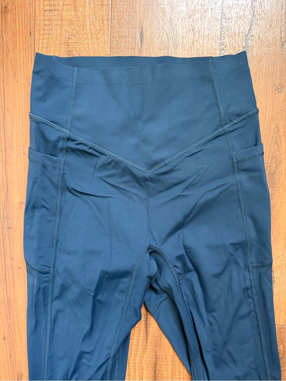 NWOT Halara UltraSculpt High Waisted Scrunch Butt Lifting Tummy Control Leggings - Picture 5 of 8